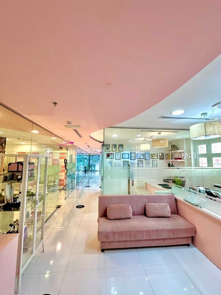 ISAS Dubai Ambiance